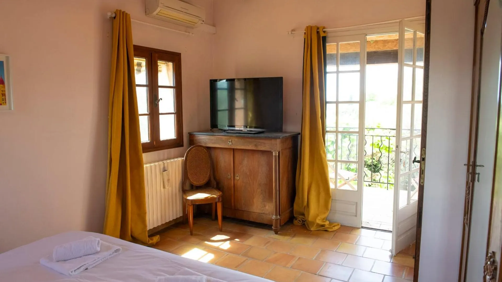 La Lezardiere Villa For 6 By Sunset Le Tignet
