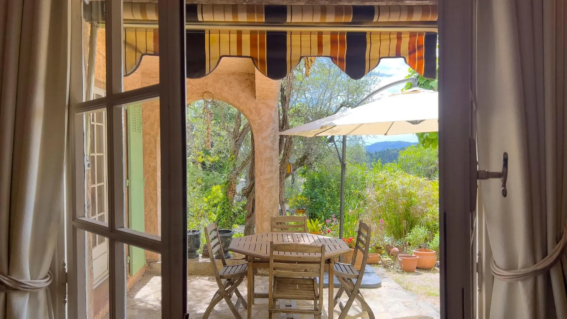 La Lezardiere Villa For 6 By Sunset Le Tignet